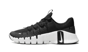 Free Metcon 5 "Black / White"