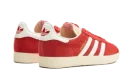 Gazelle "Glory Red"