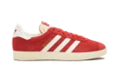 Gazelle "Glory Red"