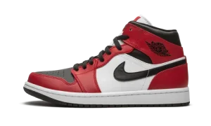 Air Jordan 1 Mid "Chicago Black Toe"