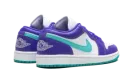 Air Jordan 1 "Hornets" HJ9013 550