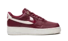 AIR FORCE 1 LO WMNS "Logo Pack - Deep Red"