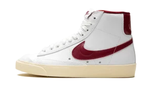 BLAZER MID '77 WMNS "Just Do it"