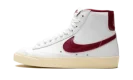 BLAZER MID '77 WMNS "Just Do it"