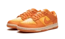 DUNK LO MNS WMNS "Magma Orange"