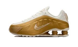 Shox R4 WMNS "Metallic Gold"