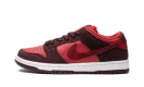 SB Dunk Low "Cherry"