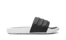 Adilette Boost Slides