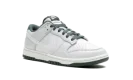 NIKE DUNK LOW "VINTAGE GREEN"