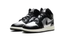 Jordan 1 Mid SE GS "Black Metallic Silver Sail Metallic Gold"
