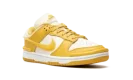 DUNK LO TIST WMNS "Vivid Sulfur"