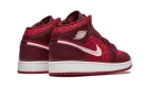 Air Jordan 1 Mid SE GS "Red Quilt"