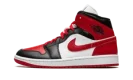 AIR JORDAN 1 MID WMNS "Alternate Bred Toe"