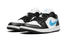 AIR JORDAN 1 LOW WMNS "Black / University Blue"