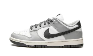 DUNK LO MNS WMNS "Light Smoke Grey"