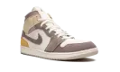 Air Jordan 1 Mid SE Craft "Taupe Haze" DM9652 102