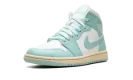 AIR JORDAN 1 MID WMNS "LIGHT DEW"