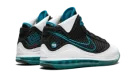 Air Max Lebron 7 NFW "Red Carpet"