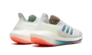 Ultra Boost 22 WMNS "Heat.RDY White Iridescent"