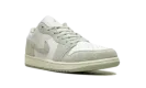 Air Jordan 1 Low SE "Seafoam" FN5214 131