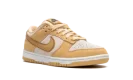 DUNK LOW WMNS "Celestial Gold Suede"