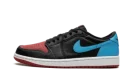AIR JORDAN 1 LO OG WMNS "UNC to Chicago"
