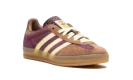 Gazelle Indoor "Maroon Almost Yellow"