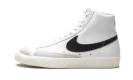 BLAZER MID '77 MNS WMNS "White / Black"