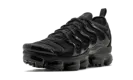 Air Vapormax Plus "Triple Black" 924453 004