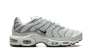 Air Max Plus WMNS "Light Silver"