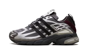 Adistar Cushion "Taupe Metallic Granite"