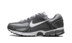 Zoom Vomero 5 "Cool Grey" HF1553 003