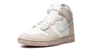 Dunk High Retro PRM "Cracked Leather Swoosh"