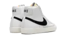 Blazer Mid 77 VNTG "White - Black" BQ6806 100
