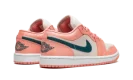 AIR JORDAN 1 LO WMNS "Light Madder Root"
