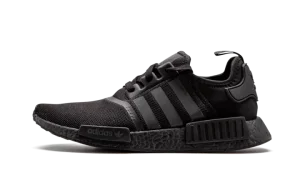 NMD_R1 "TRIPLE BLACK"