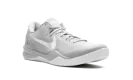 Kobe 8 Protro "Wolf Grey" HF9550 002