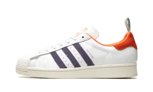 Superstar "Girls Are Awesome"