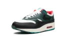 Air Max 1 "LeBron James x Liverpool"