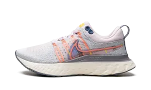 REACT INFINITY RUN FK 2 MNS WMNS "Pink Foam" DH2497 600