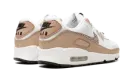 AIR MAX 90 WMNS "United In Victory" FB2617 100