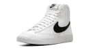 Blazer Mid 77 WMNS "Next Nature White Black" DO1344 101
