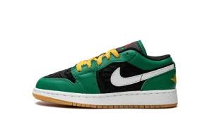 Air Jordan 1 Low SE GS "Christmas" DQ8421 300