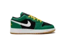 Air Jordan 1 Low SE GS "Christmas" DQ8421 300