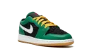 Air Jordan 1 Low SE GS "Christmas" DQ8421 300