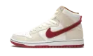 SB Dunk High "Team Crimson" CV9499 100