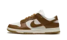 DUNK LOW WMNS "Brown Ostrich" FJ2260 001