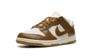 DUNK LOW WMNS "Brown Ostrich" FJ2260 001