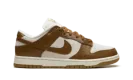 DUNK LOW WMNS "Brown Ostrich" FJ2260 001