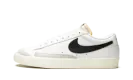 Blazer Low '77 Vintage "White / Black" DA6364 101